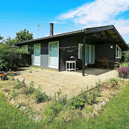 6 Person Holiday In
