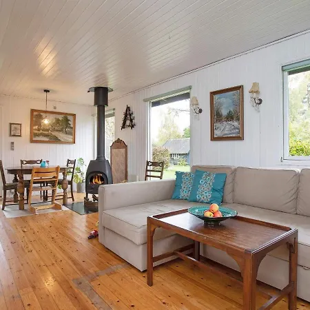 6 Person Holiday In *